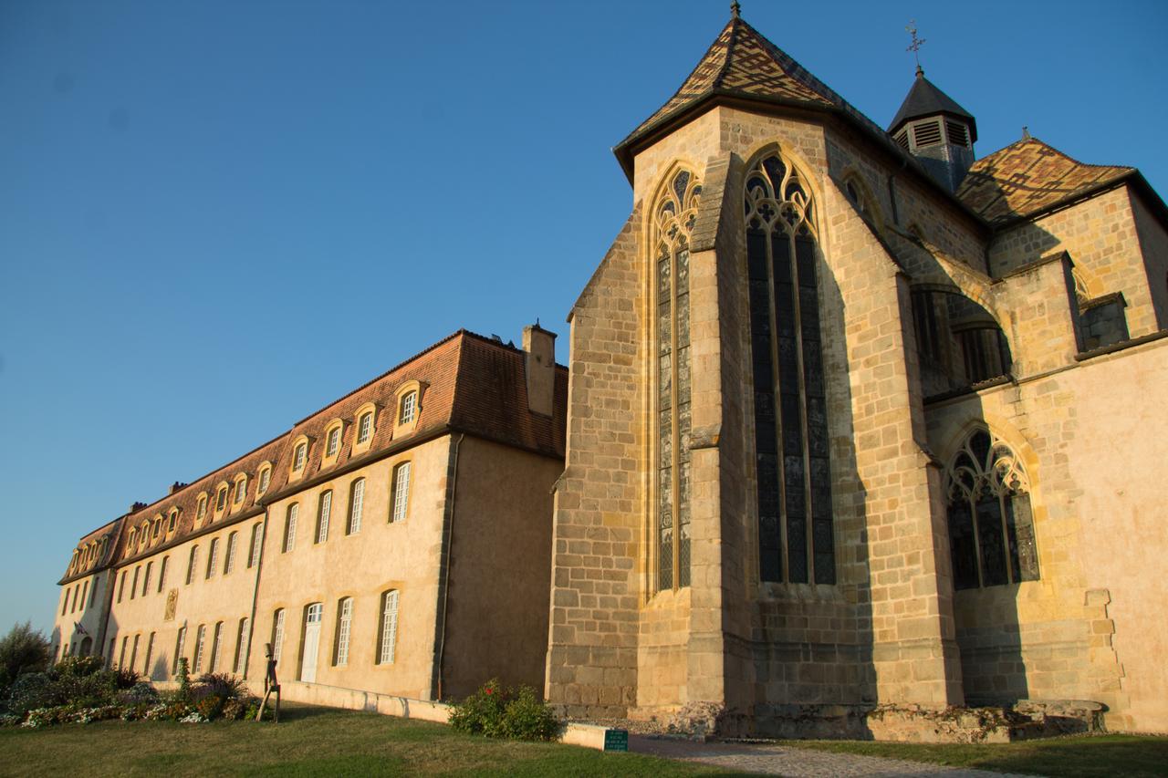 Gites Le Lancelot Ambierle Buitenkant foto